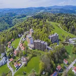Familienappartement Marianne Mit Pool Und Sauna * Freyung