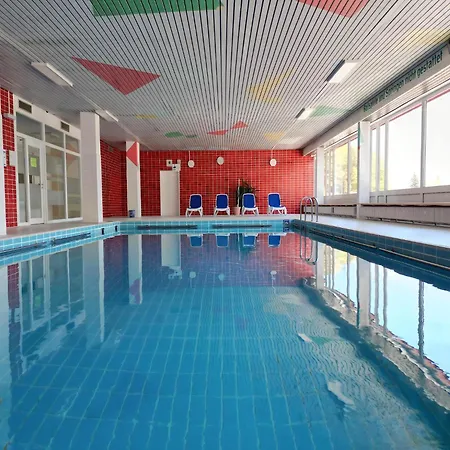 Familienappartement Marianne Mit Pool Und Sauna Appartement